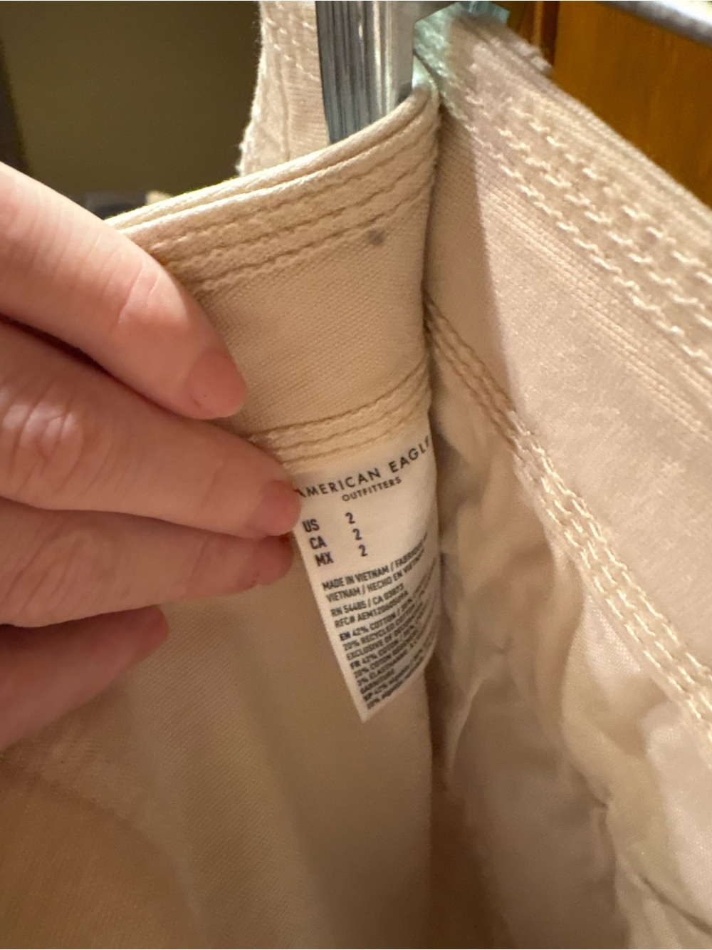 NWT American Eagle Outfitters Women’s Cream Utility Cargo Mini Skirt Size 2 - Picture 6 of 6
